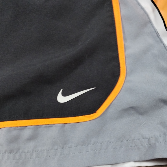 Nike Bathing Suit Men M Adult Orange Swim Trunks Swoosh Logo Basic Beach - Picture 4 of 16